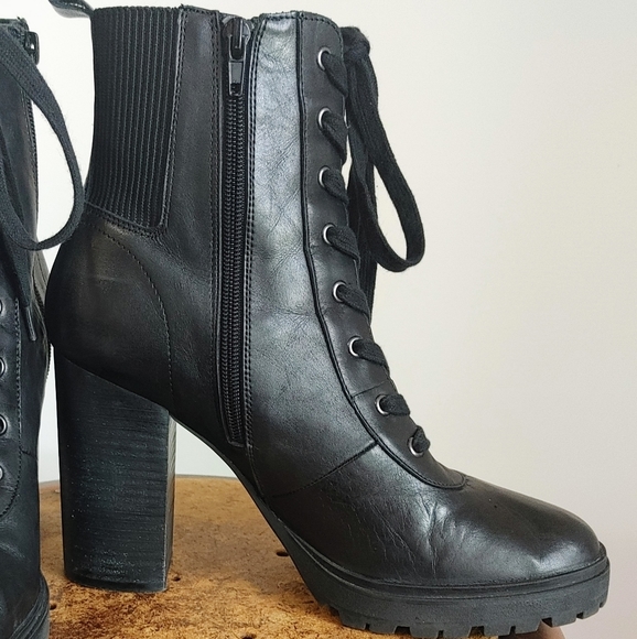 Black leather Steve Madden Ankle Boots with Heel - Picture 3 of 4